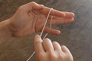 糸の輪の作り目：STEP 05/20