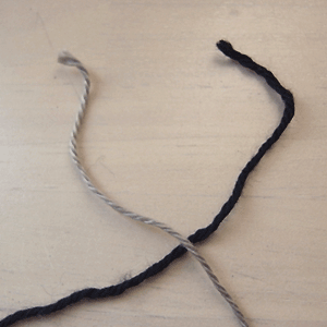 糸のつなぎ方（1）